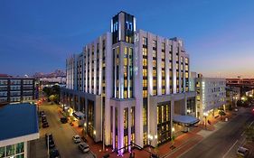 The Higgins Hotel New Orleans, Curio Collection By Hilton